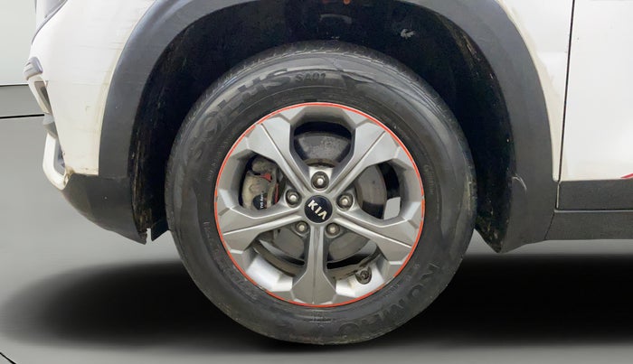 2020 KIA SELTOS HTK PLUS 1.5, Petrol, Manual, 38,980 km, Left Front Wheel