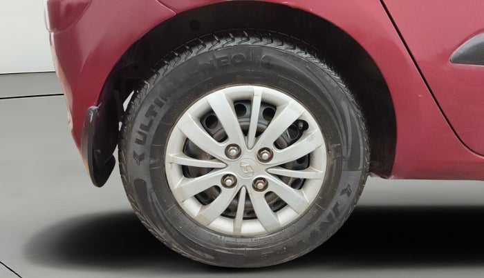 2014 Hyundai i10 SPORTZ 1.1, Petrol, Manual, 75,832 km, Right Rear Wheel