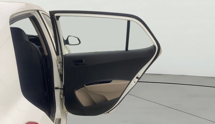 2017 Hyundai Grand i10 MAGNA AT 1.2 KAPPA VTVT, Petrol, Automatic, 17,014 km, RHS Rear Door