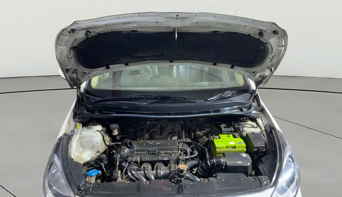 2012 Hyundai Verna FLUIDIC 1.6 VTVT SX, Petrol, Manual, 38,133 km, Open Bonet