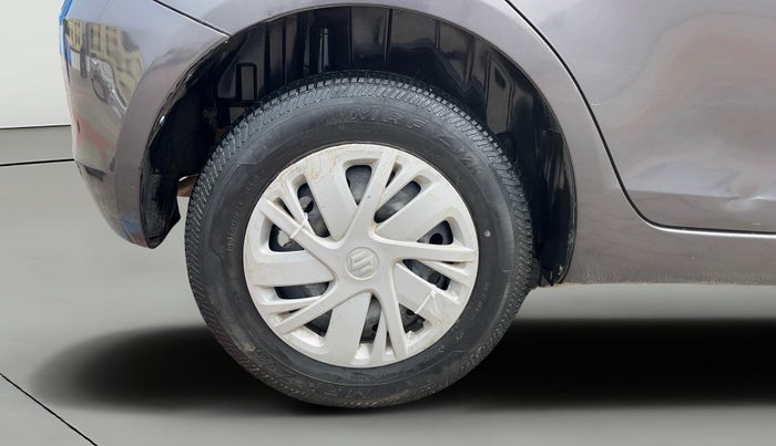 2017 Maruti Swift VXI O, Petrol, Manual, 66,153 km, Right Rear Wheel