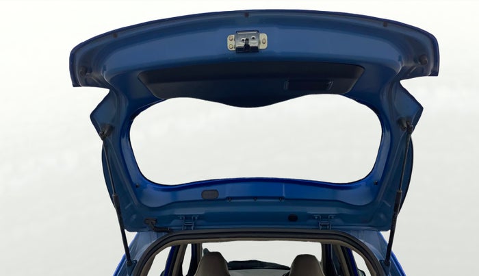 2017 Hyundai Grand i10 SPORTZ (O) AT 1.2 KAPPA VTVT, Petrol, Automatic, 80,082 km, Boot Door Open