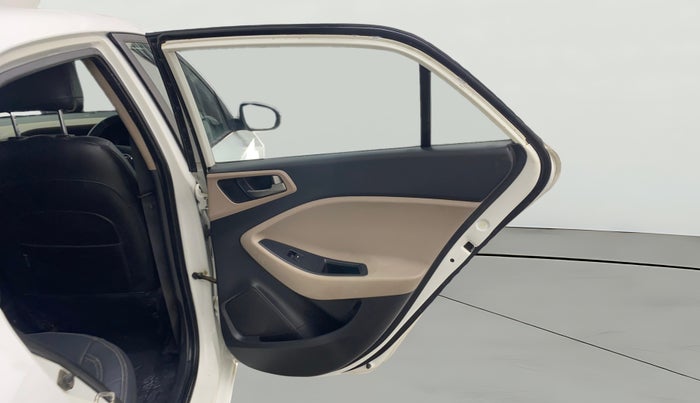 2017 Hyundai Elite i20 ASTA 1.4 CRDI (O), Diesel, Manual, 1,19,710 km, RHS Rear Door