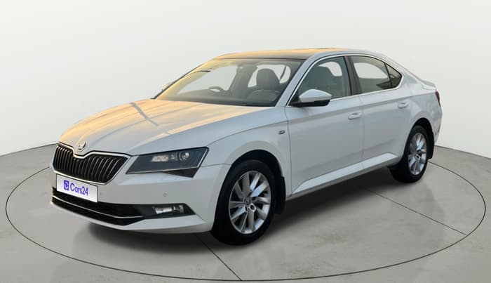 2016 Skoda Superb L&K 1.8 TSI AT, Petrol, Automatic, 90,770 km, Left Front Diagonal