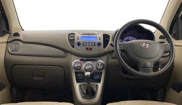 2016 Hyundai i10 SPORTZ 1.1, Petrol, Manual, 29,603 km, Dashboard