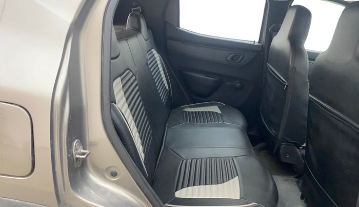 2018 Renault Kwid RXT 1.0 (O), Petrol, Manual, 34,517 km, Right Side Rear Door Cabin