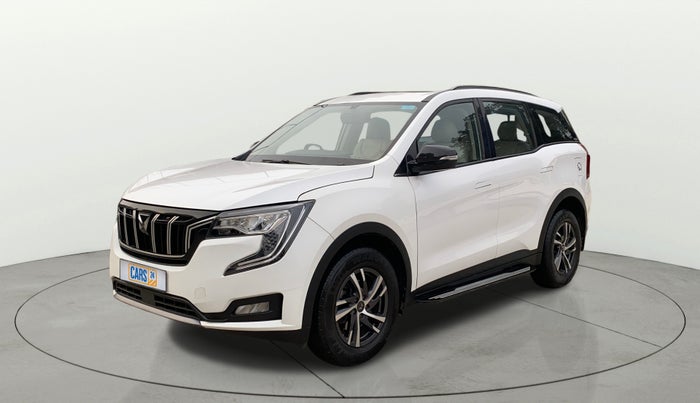 2022 Mahindra XUV700 AX 5 D AT 5 STR, Diesel, Automatic, 31,102 km, Left Front Diagonal