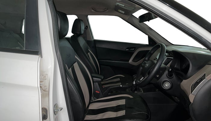 2016 Hyundai Creta E PLUS 1.6 PETROL, Petrol, Manual, 44,972 km, Right Side Front Door Cabin