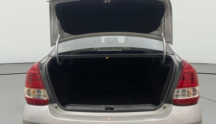 2016 Toyota Etios VX, Petrol, Manual, 90,212 km, Boot Open Zoomed View