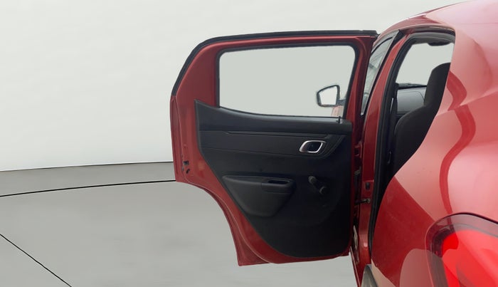 2019 Renault Kwid RXT 1.0 (O), Petrol, Manual, 5,890 km, LHS Rear Door