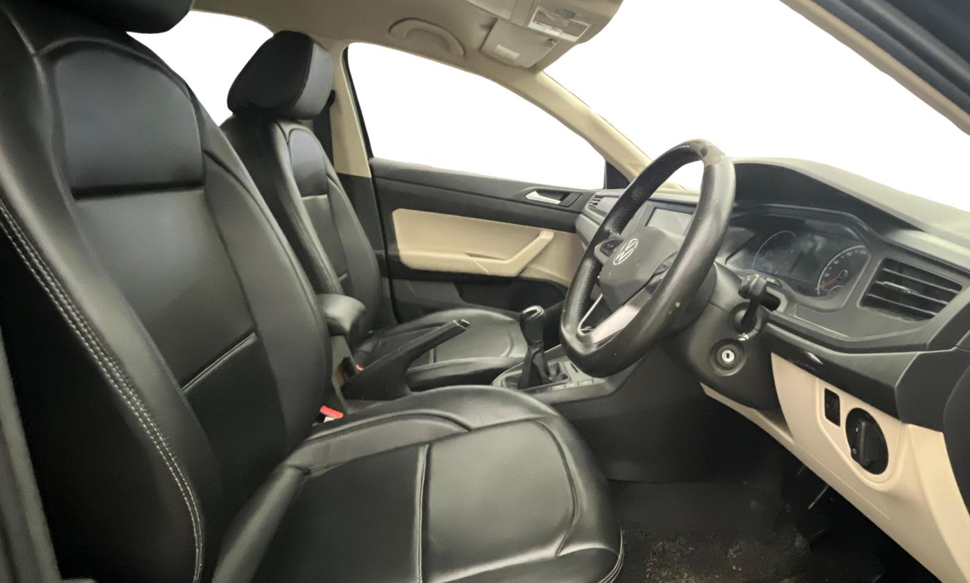 2023 Volkswagen VIRTUS COMFORTLINE TSI 1.0 MT, Petrol, Manual, 47,834 km, Right Side Front Door Cabin