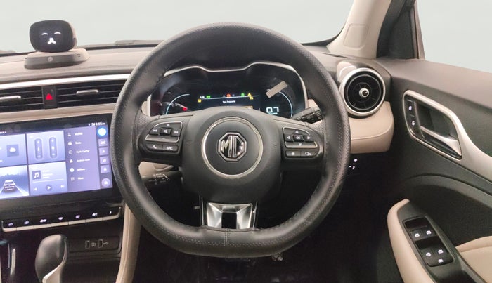 2022 MG ASTOR SHARP 1.5 CVT, Petrol, Automatic, 37,672 km, Steering Wheel Close Up