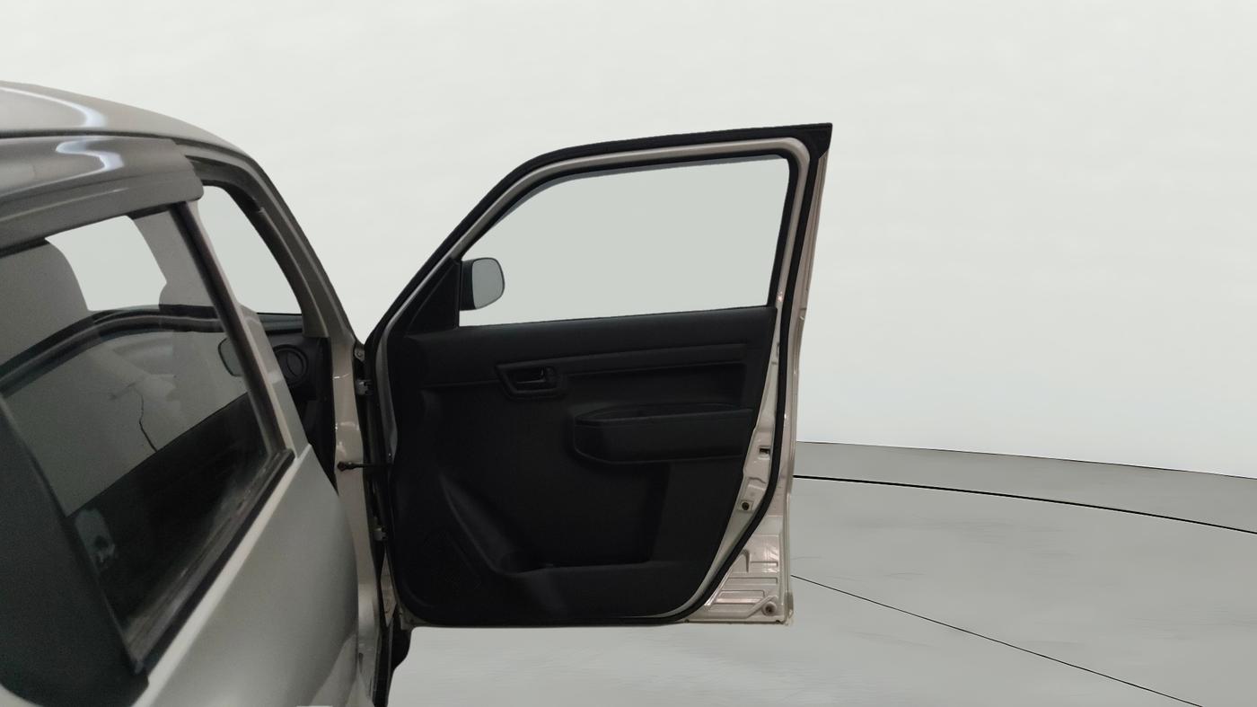 2021 Maruti S PRESSO VXI (O) CNG, CNG, Manual, 75,322 km, RHS Front Door
