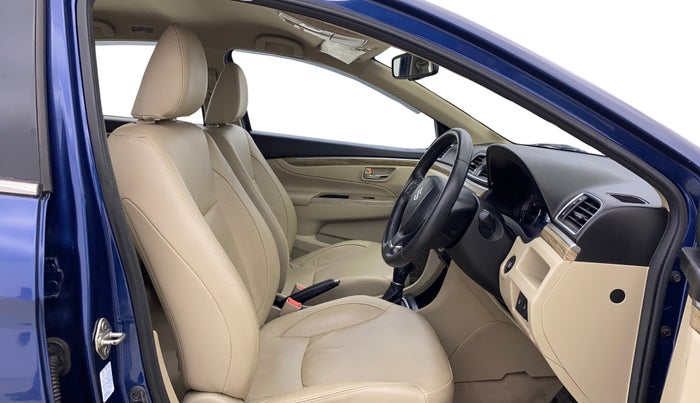 2020 Maruti Ciaz ALPHA  AT 1.5 SHVS PETROL, Petrol, Automatic, 14,845 km, Right Side Front Door Cabin