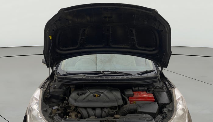 2013 Hyundai New Elantra 1.8 SX MT VTVT, Petrol, Manual, 79,054 km, Open Bonet