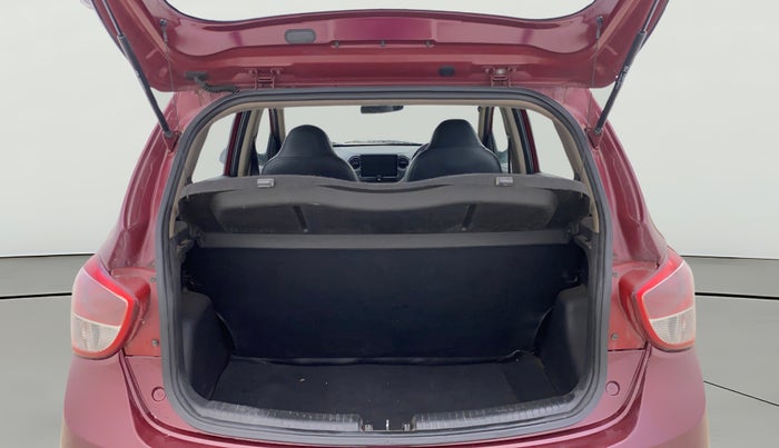 2015 Hyundai Grand i10 SPORTZ 1.2 KAPPA VTVT, Petrol, Manual, 94,438 km, Boot Open Zoomed View