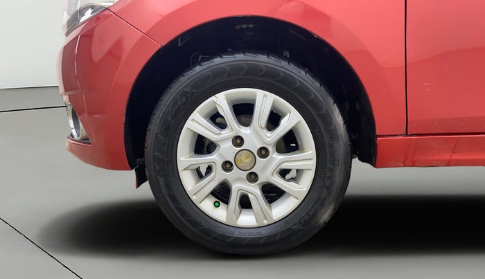 2018 Tata Tiago XZA PETROL, Petrol, Automatic, 1,38,852 km, Left Front Wheel
