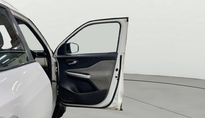 2021 Nissan MAGNITE XL TURBO CVT, Petrol, Automatic, 57,846 km, RHS Front Door