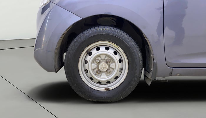 2014 Hyundai Eon ERA +, Petrol, Manual, 37,574 km, Left Front Wheel