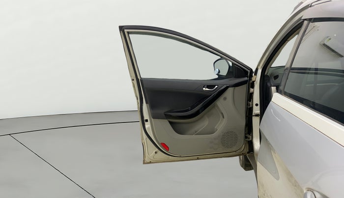 2019 Tata NEXON XZA PLUS PETROL, CNG, Automatic, 86,384 km, LHS Front Door