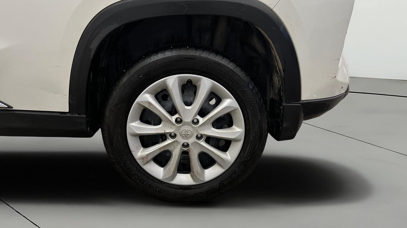 2023 Toyota URBAN CRUISER HYRYDER E NEO DRIVE, Petrol, Manual, 22,378 km, Left Rear Wheel