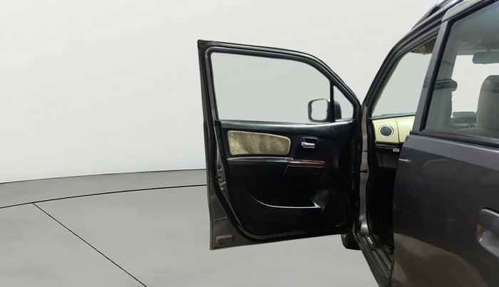 2018 Maruti Wagon R 1.0 VXI, Petrol, Manual, 20,664 km, LHS Front Door