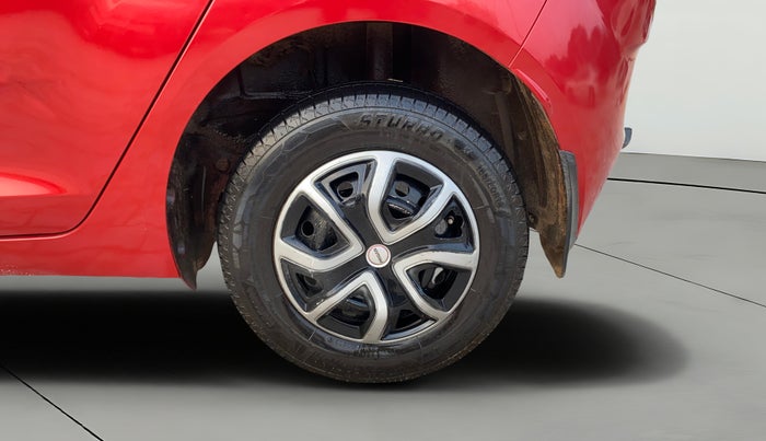 2021 Tata ALTROZ XE DIESEL, Diesel, Manual, 1,05,188 km, Left Rear Wheel