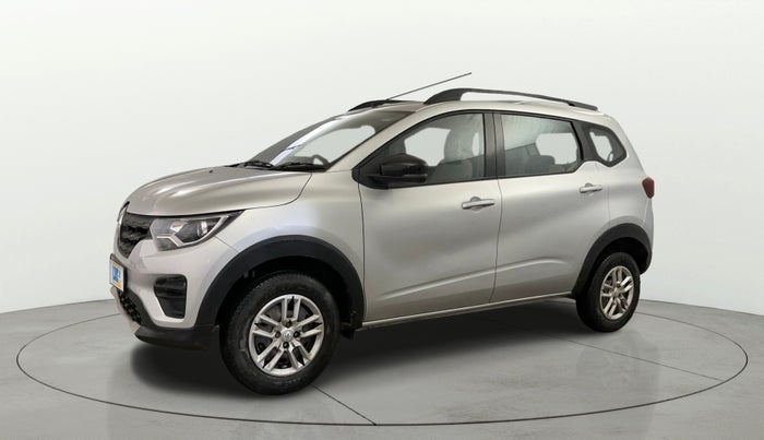 2023 Renault TRIBER RXT, Petrol, Manual, 29,377 km, Left Front Diagonal