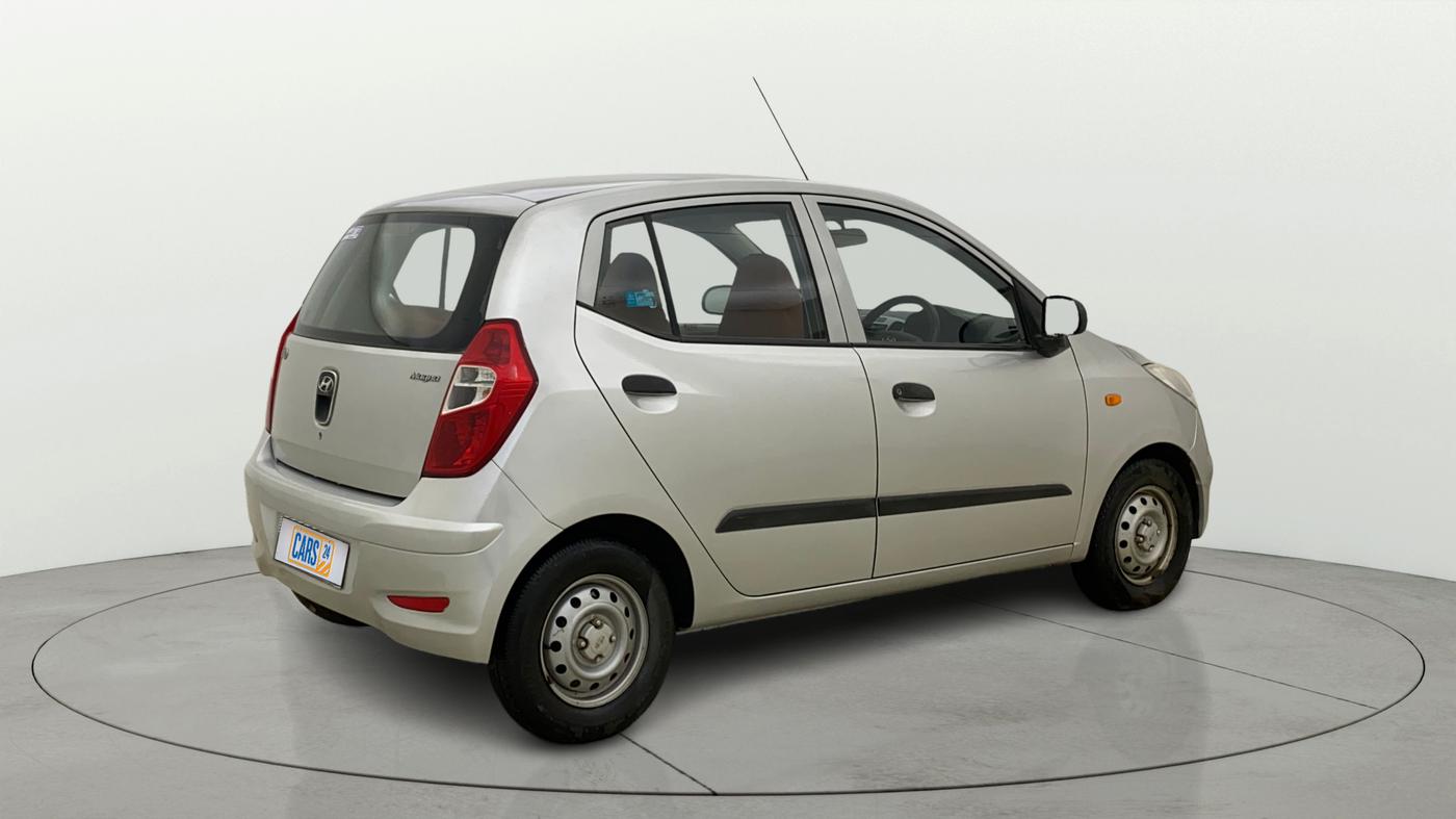 2015 Hyundai i10 MAGNA 1.1, Petrol, Manual, 48,098 km, Right Back Diagonal