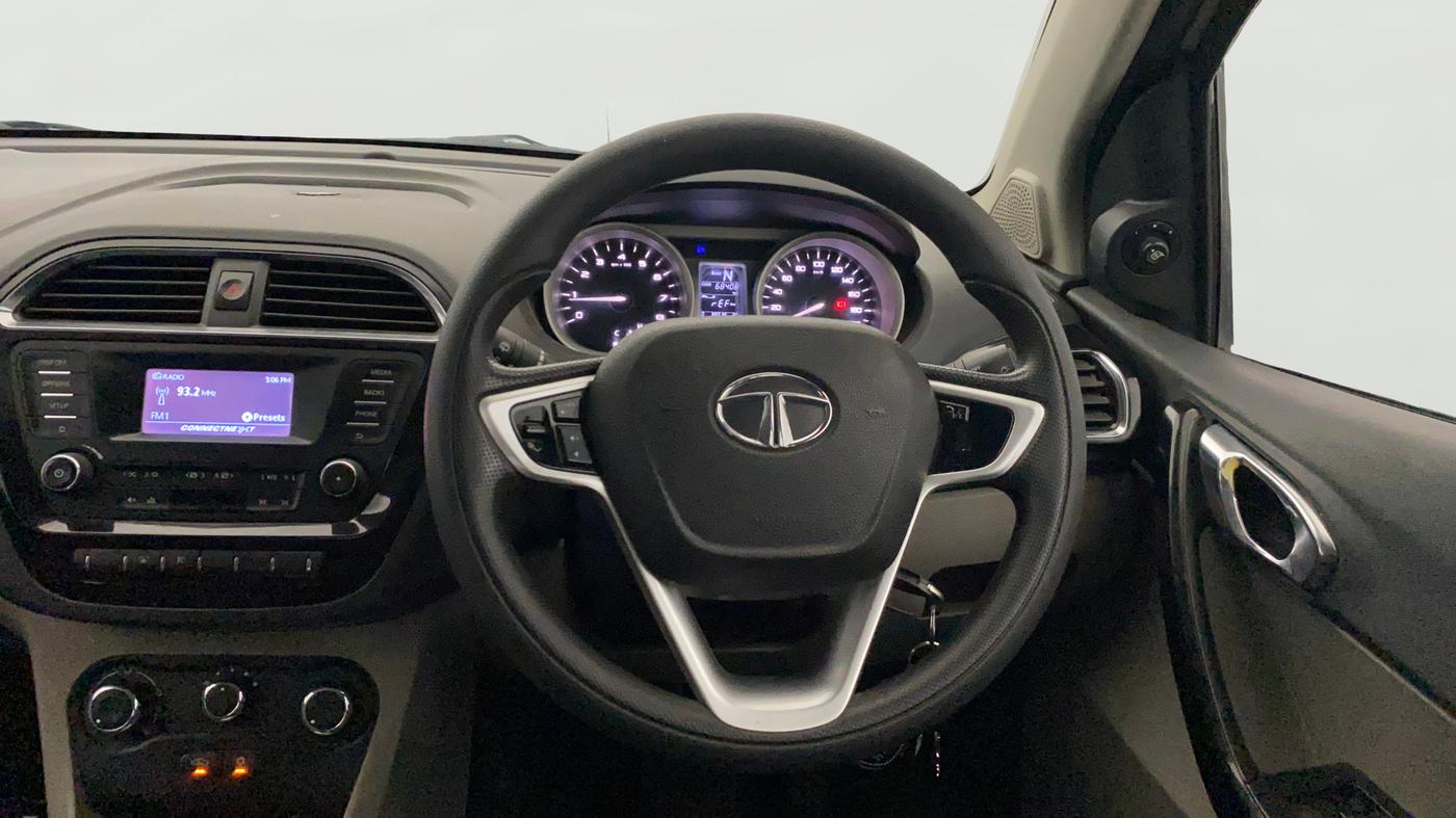 2017 Tata Tiago XZA PETROL, Petrol, Automatic, 68,398 km, Steering Wheel Close Up