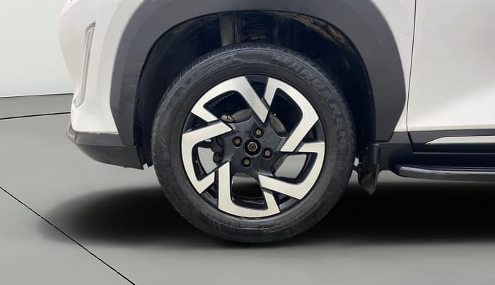 2021 Nissan MAGNITE XV PREMIUM, Petrol, Manual, 38,378 km, Left Front Wheel