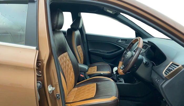 2018 Hyundai i20 Active 1.2 SX, Petrol, Manual, 98,742 km, Right Side Front Door Cabin