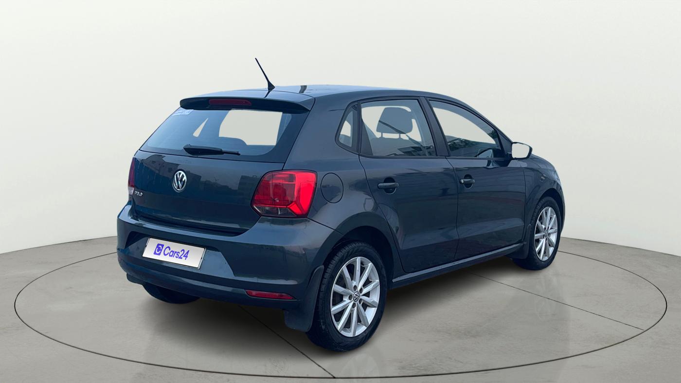 2017 Volkswagen Polo HIGHLINE PLUS 1.2(16 ALLOY, Petrol, Manual, 84,147 km, Right Back Diagonal