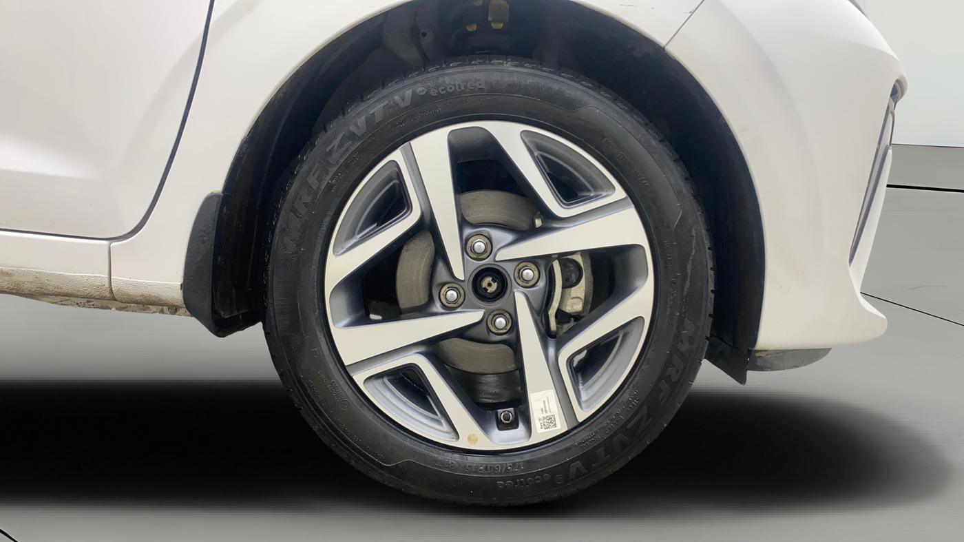 2024 Hyundai AURA SX PLUS 1.2 AMT, Petrol, Automatic, 12,164 km, Right Front Wheel