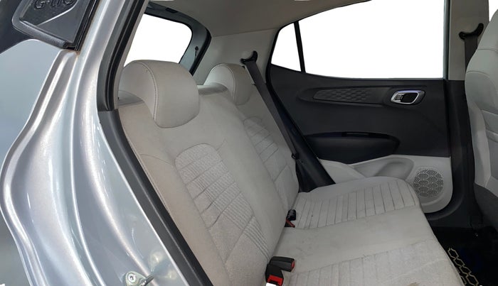 2023 Hyundai GRAND I10 NIOS SPORTZ EXECUTIVE AMT 1.2 KAPPA VTVT, Petrol, Automatic, 5,084 km, Right Side Rear Door Cabin