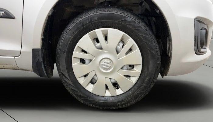 2014 Maruti Swift LXI (O), Petrol, Manual, 67,208 km, Right Front Wheel