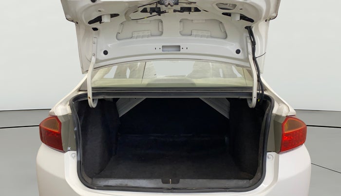 2014 Honda City 1.5L I-VTEC V MT, Petrol, Manual, 71,402 km, Boot Open Zoomed View