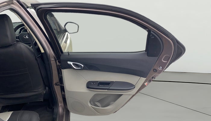 2016 Tata Tiago XZ PETROL, Petrol, Manual, 37,712 km, RHS Rear Door