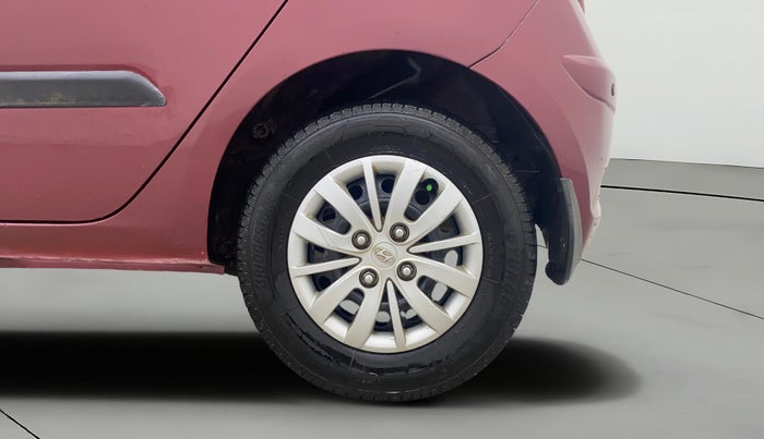 2014 Hyundai i10 SPORTZ 1.1, Petrol, Manual, 68,639 km, Left Rear Wheel