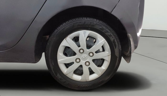 2016 Hyundai Eon MAGNA +, Petrol, Manual, 84,098 km, Left Rear Wheel