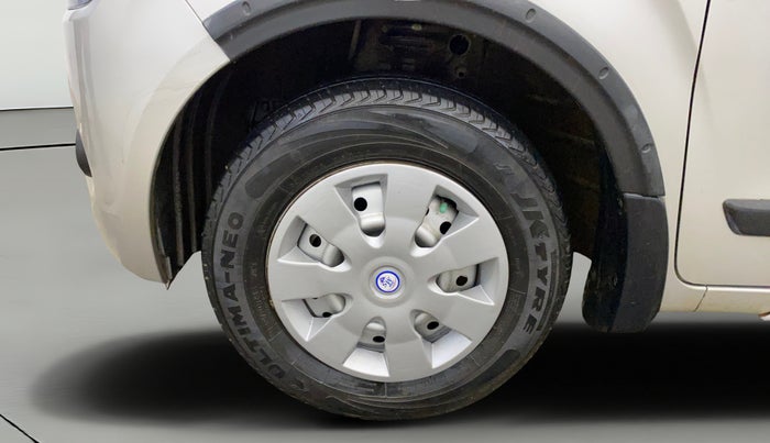 2021 Maruti New Wagon-R LXI CNG 1.0, CNG, Manual, 28,041 km, Left Front Wheel