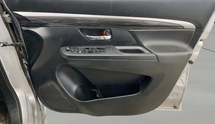 2020 Maruti XL6 ZETA AT, Petrol, Automatic, 92,000 km, Driver Side Door Panels Control