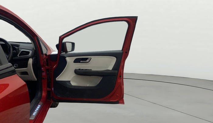 2021 Tata ALTROZ XZ PLUS I-TURBO PETROL, Petrol, Manual, 38,881 km, RHS Front Door