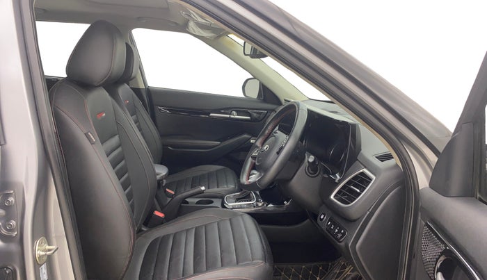 2020 KIA SELTOS GTX PLUS 1.4 PETROL, Petrol, Manual, 34,017 km, Right Side Front Door Cabin