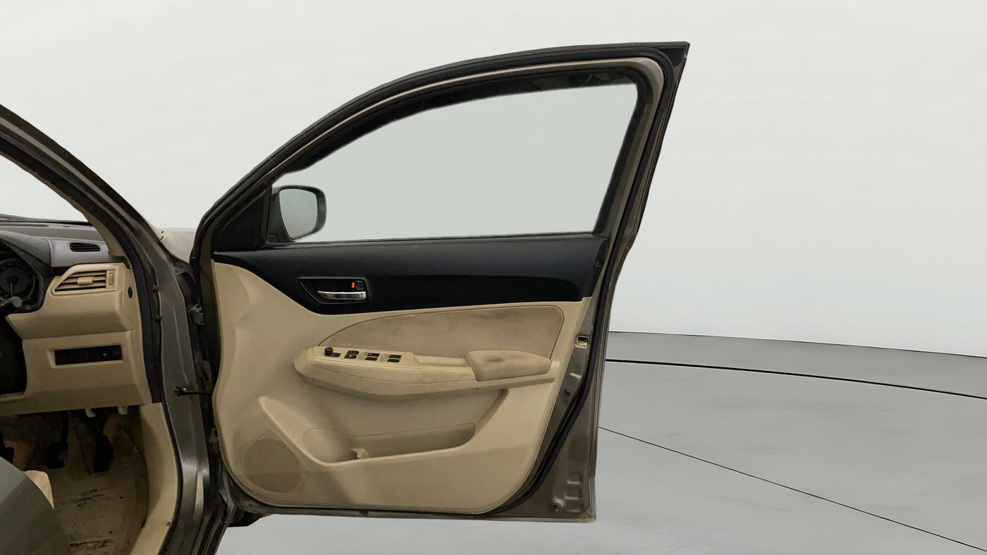 2018 Maruti Dzire VXI, Petrol, Manual, 81,427 km, RHS Front Door