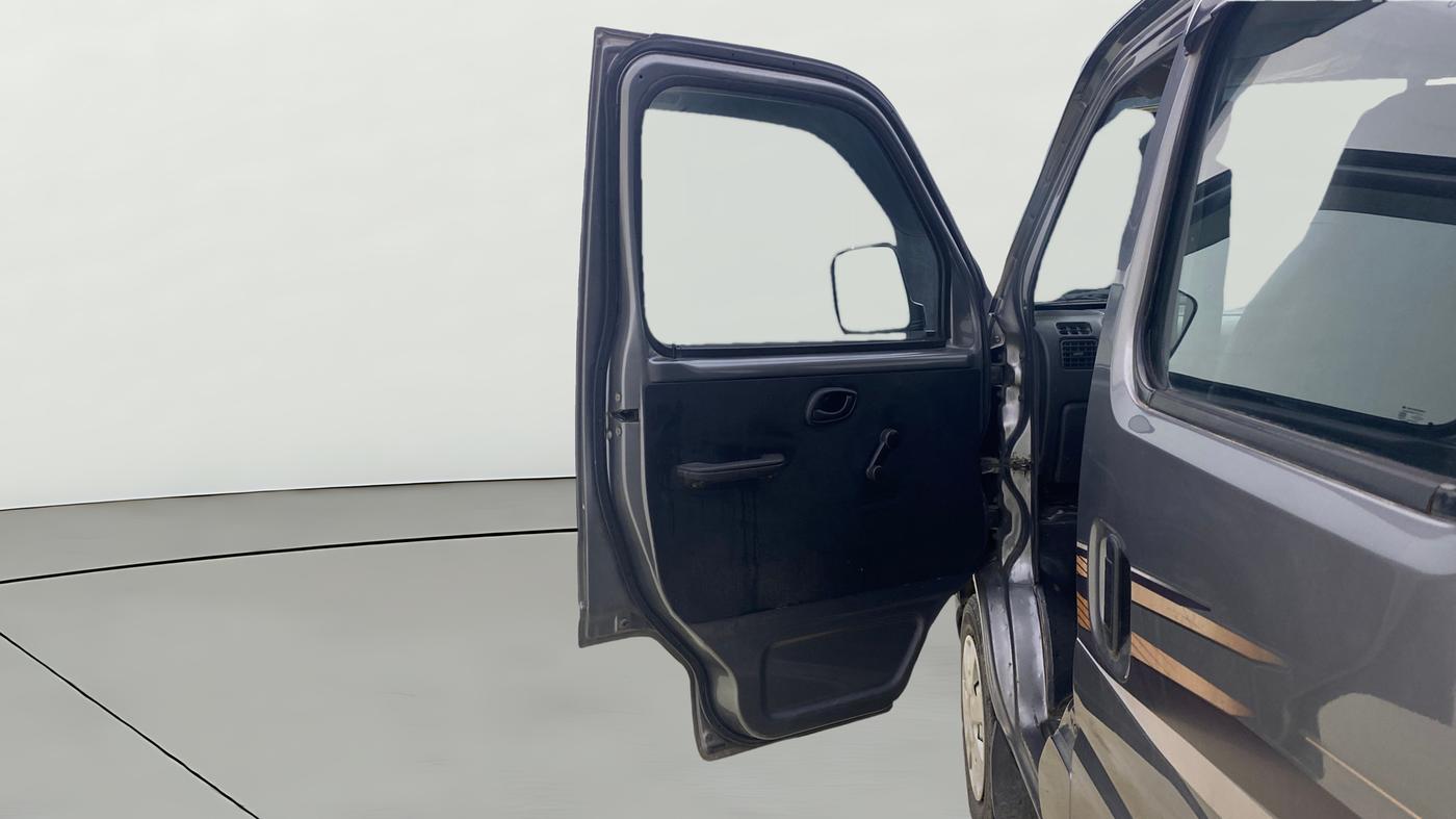 2022 Maruti Eeco 7 STR STD(O), Petrol, Manual, 1,20,631 km, LHS Front Door