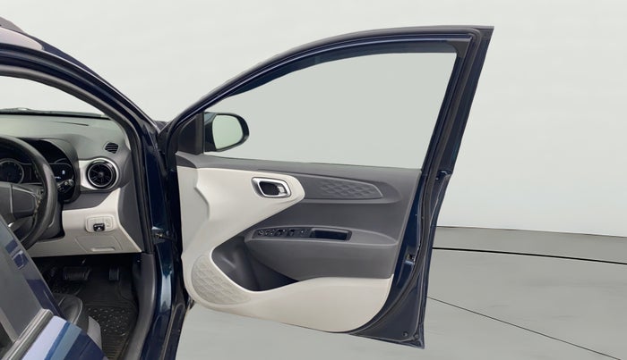 2020 Hyundai GRAND I10 NIOS SPORTZ AMT 1.2 KAPPA VTVT, CNG, Automatic, 63,245 km, RHS Front Door