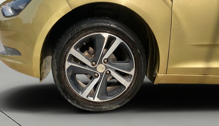 2020 Tata ALTROZ XZ PETROL, Petrol, Manual, 78,334 km, Left Front Wheel