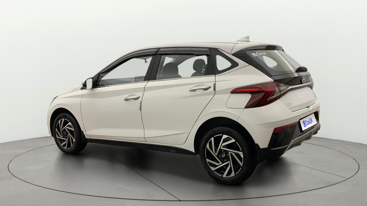 2024 Hyundai NEW I20 ASTA 1.2 MT, Petrol, Manual, 11,486 km, Left Back Diagonal