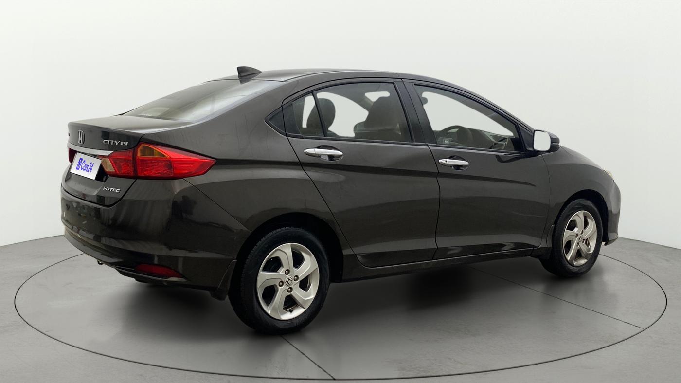 2014 Honda City 1.5L I-DTEC V, Diesel, Manual, 1,02,804 km, Right Back Diagonal